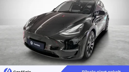 TESLA Model Y Performance AWD 514km / Krok / AP / Premium / V.Pumpe++