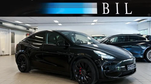 TESLA Model Y PERFORMANCE AWD SKINN AUTOPILOT RYZEN - TAR INNBYTTE!