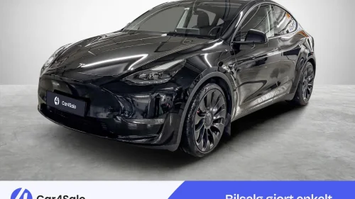 TESLA Model Y Performance AWD 514km / AP / Premium / Krok / 21" S+V++