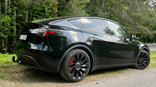 TESLA Model Y Allblack, Performance AWD, AP, HF, Original 21 S+V