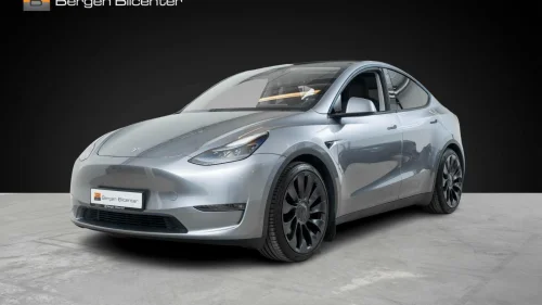 TESLA Model Y Performance 21`` Autopilot H-feste Rattvarme Panorama