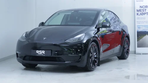 TESLA Model Y Performance AWD - LAV KM - INNBYTTE -