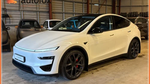 TESLA Model Y Performance/21" S+V Arachnid/Helskinn/Panorama/++