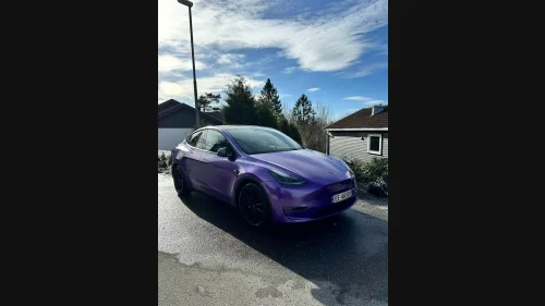 TESLA Model Y Performance AWD