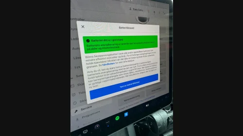 TESLA Model Y Performance AWD 514km / Krok / AP / V.Pumpe / S+V 21"