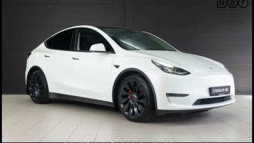 TESLA Model Y Performance/Autopilot/Hengerfeste/Premium