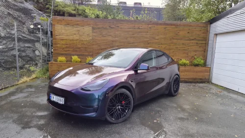 TESLA Model Y Performance AWD