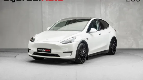 TESLA Model Y AWD Performance 21"+21"/NORSKBIL/PERFORMANCE