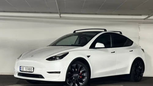 TESLA Model Y PERFORMANCE AWD+KROK+21"+EAP AUTOPILOT+INNBYTTE++