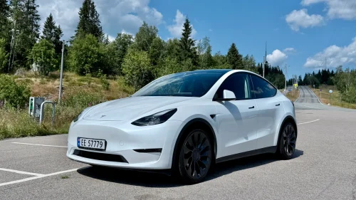 TESLA Model Y Performance/Tilhengerfeste/EAP/V.pumpe/AWD/P.sensor