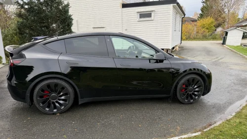 TESLA Model Y Performance AWD