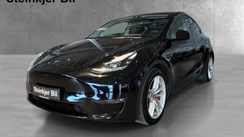 TESLA Model Y Performance, AWD, Hengerfeste