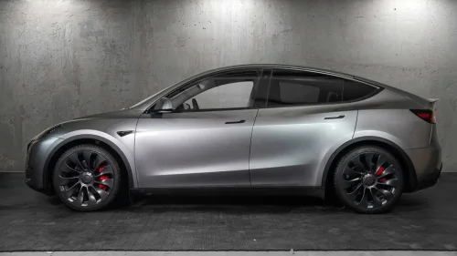 TESLA Model Y Performance AWD