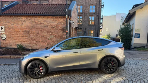TESLA Model Y Performance AWD I Quick Silver