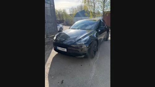 TESLA Model Y MYE KM; Pris kr. 10900 Performance AWD