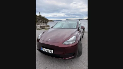 TESLA Model Y Long Range RWD