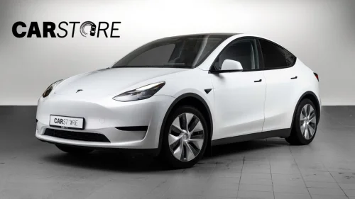 TESLA Model Y Standard Range RWD