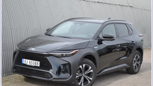 TOYOTA BZ4X Active-Tech 504KM-WLTP/204HK/NYBILGARANTI/NAVI/ACC/LANE