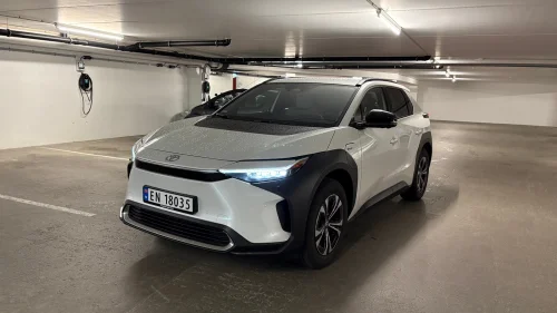 TOYOTA BZ4X 2WD Executive