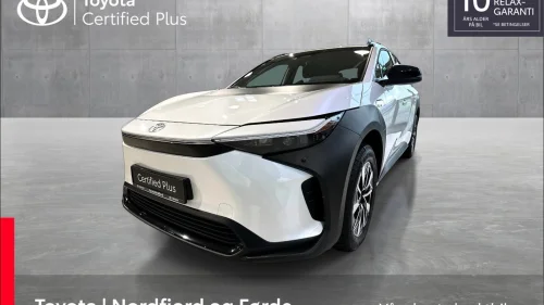 TOYOTA BZ4X 2WD Active