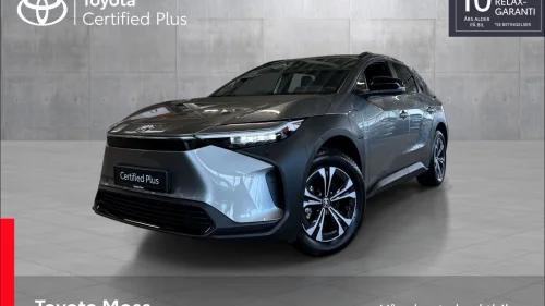 TOYOTA BZ4X 2WD Active Tech / KAMPANJE /