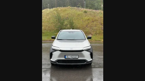 TOYOTA BZ4X