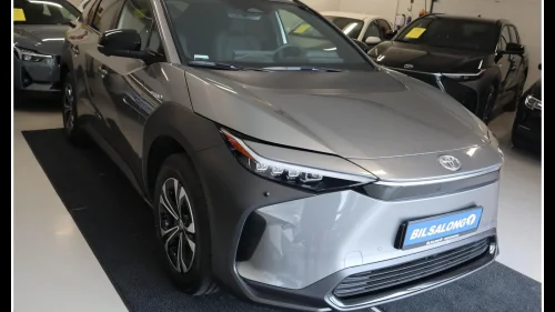 TOYOTA BZ4X Active Tech,Delskinn,Navi,Cruise,H.feste