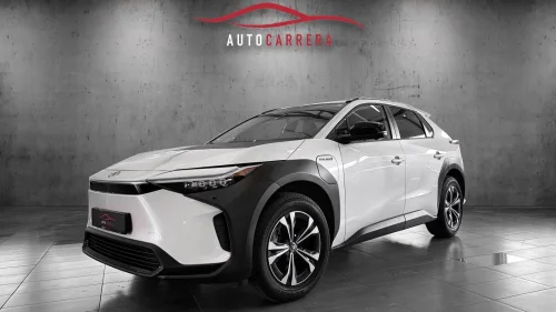 TOYOTA BZ4X FWD/Active Tech/Keyless/Ad.cruise/Kamera /Relax Garanti