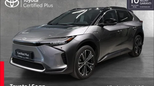 TOYOTA BZ4X AWD Executive ,skinn, panorama