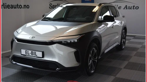 TOYOTA BZ4X Active Tech Norsksolgt bil med inntil 10 års garanti++