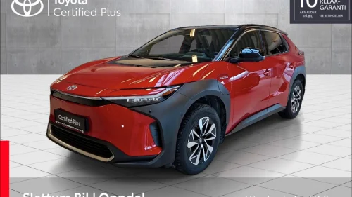 TOYOTA BZ4X AWD Executive Sort tak foliert