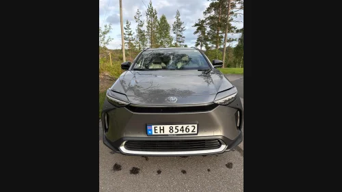 TOYOTA BZ4X AWD Executive
