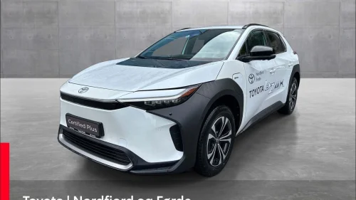 TOYOTA BZ4X AWD Executive