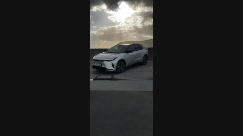 TOYOTA BZ4X AWD Active Tech Bitone