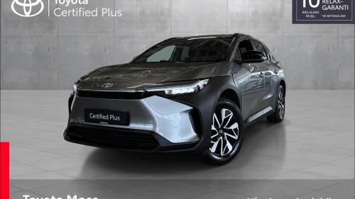 TOYOTA BZ4X AWD Active Tech / KROK /