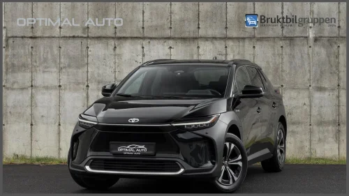 TOYOTA BZ4X AWD Executive 459km/360kam/Krok/JBL/Skinn/El.sete/++