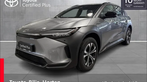 TOYOTA BZ4X AWD / Active Tech / Velholdt