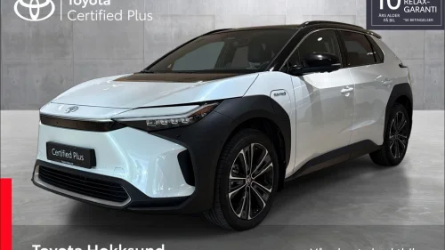TOYOTA BZ4X AWD Executive Bitone KAMPANJE/TOPPMODELL MED GLASSTAK