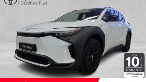 TOYOTA BZ4X AWD Executive - Mye utstyr! Rentekampanje