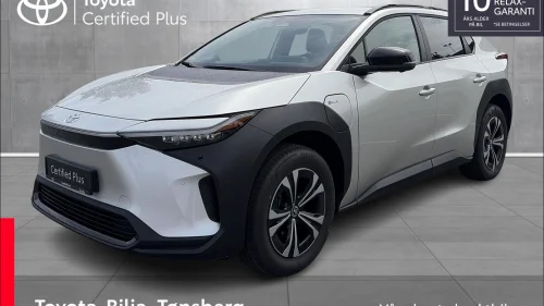 TOYOTA BZ4X 71.4 kWh AWD Active Tech