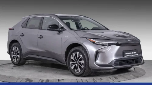 TOYOTA BZ4X Executive, Endelig SOMMERKAMPANJE med rente fra 2,99%