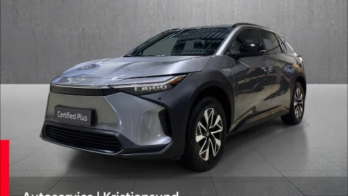 TOYOTA BZ4X AWD Active Tech / Hengerfeste