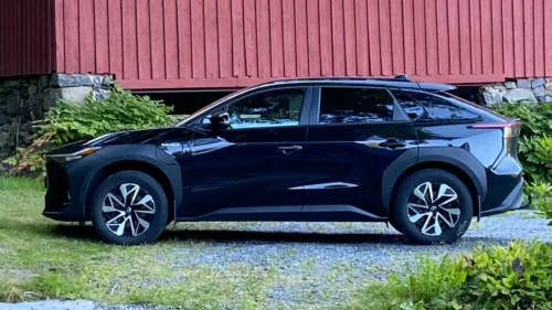 TOYOTA BZ4X AWD Active Tech, Tectylert, Skvettlapper