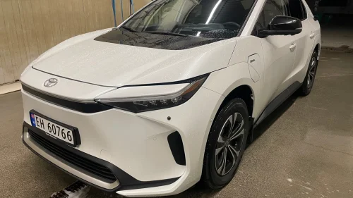 TOYOTA BZ4X AWD Executive