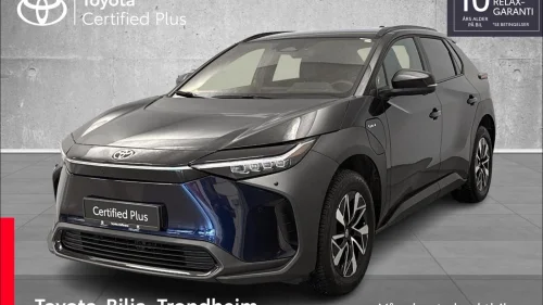 TOYOTA BZ4X 71.4 kWh AWD Active Tech/alle servicer/