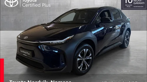 TOYOTA BZ4X AWD, Active Tech, Lav km