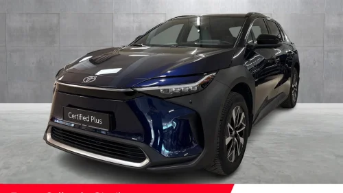 TOYOTA BZ4X Executive / AWD / Lav km / Ny service