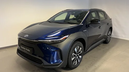 TOYOTA BZ4X AWD Active /Krok/ Ryggekamera/ Oppvarmet ratt+++