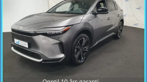 TOYOTA BZ4X Executive Bitone/AWD/Skinn/JBL/Panorama/Spar 200.000kr!