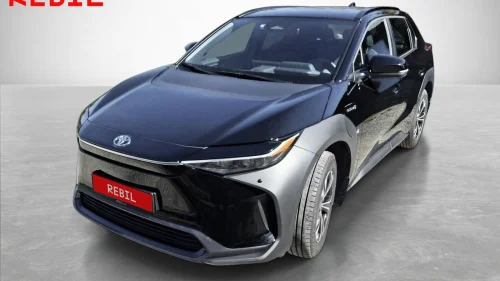 TOYOTA BZ4X Active AWD/Ryggekamera/Rattvarme/Varmepumpe